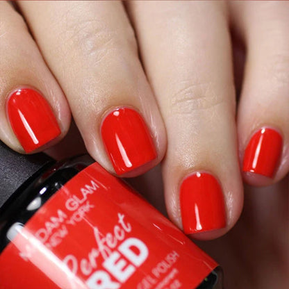 Perfect Red | vernis UV parfait Rouge | Madam Glam