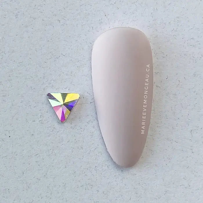 DIAMANTS AB | MOYEN TRIANGLE Marie-Ève Mongeau
