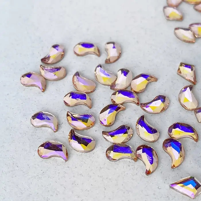 DIAMANTS FORMES | PEACH SKY-VIRGULE D Marie-Ève Mongeau