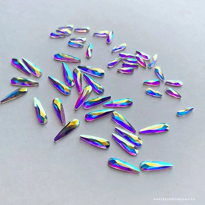 DIAMANTS | GOUTTE CRISTAL AB-GRANDE Marie-Ève Mongeau