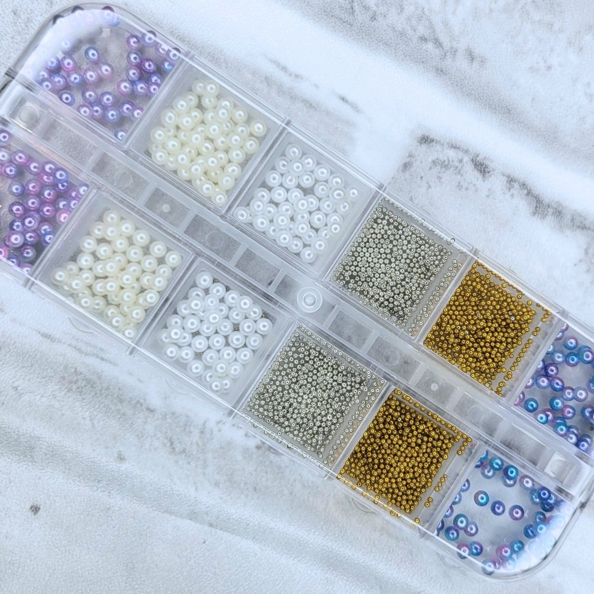 LIQUIDATION Ensemble bijoux caviars & boules