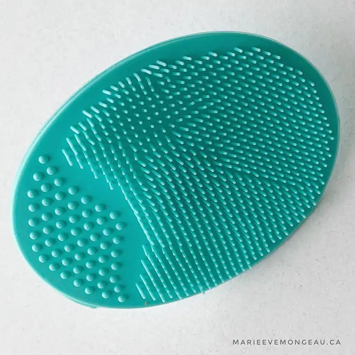 Nettoyeur en silicone pour pinceaux Marie-Ève Mongeau