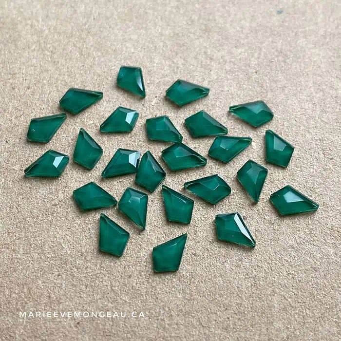DIAMANTS FORMES | VERT ÉMERAUDE MAT- PETIT LOSANGE